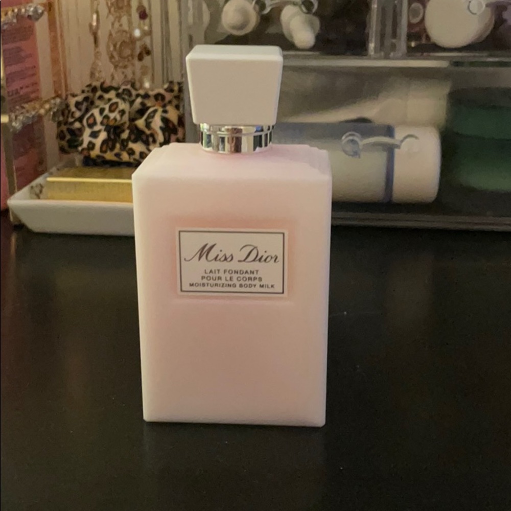 Miss Dior Body Milk